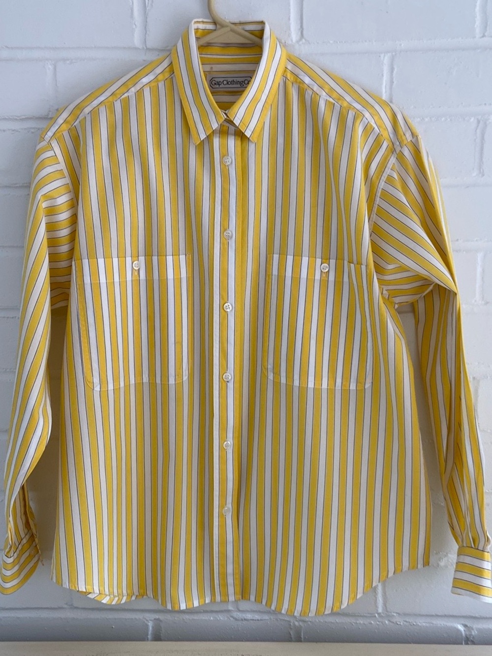Women’s Summer Y2K Gap Yellow & White Striped Button-Up Shirt Blouse Size 8-10